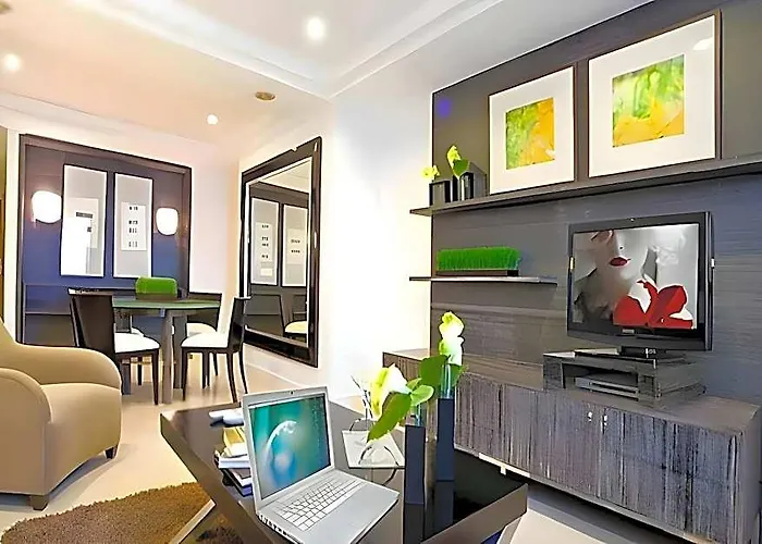 Astoria Plaza 4*